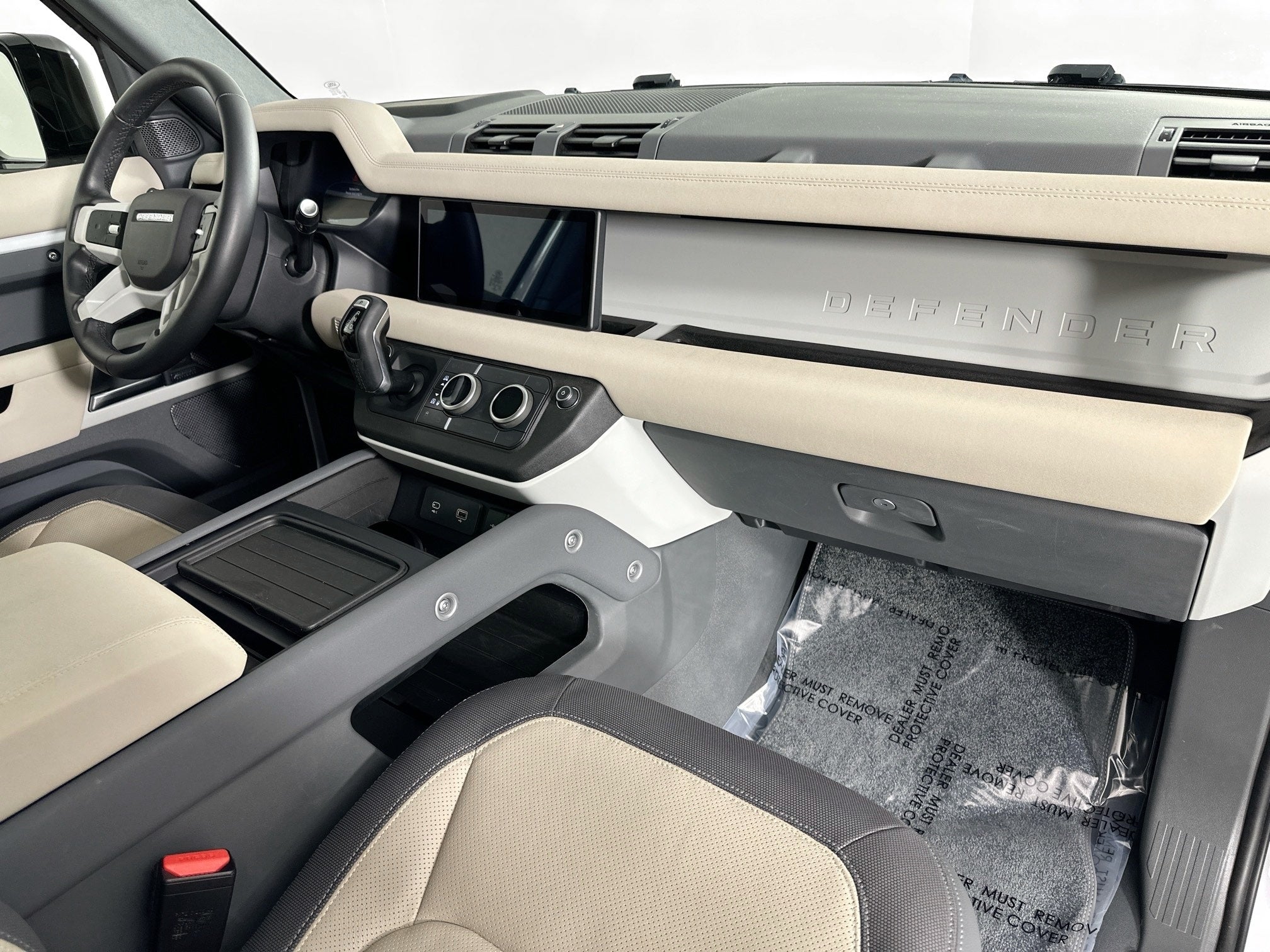 2023 Land Rover Defender 90 X-Dynamic SE