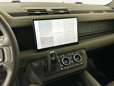 2025 Land Rover Defender 90 X-Dynamic SE