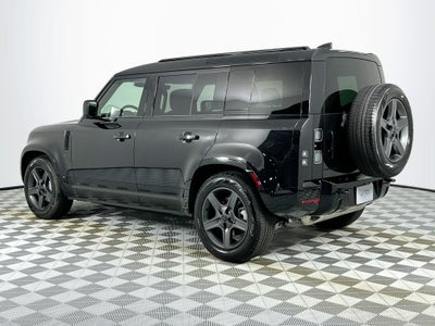 2026 Land Rover Defender 110 X-Dynamic SE