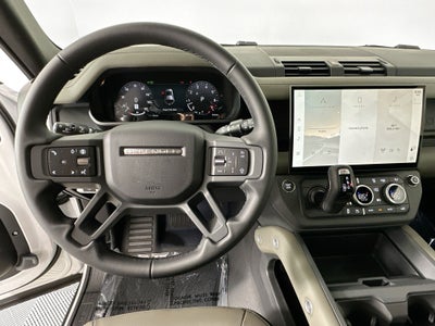 2026 Land Rover Defender 110 X-Dynamic SE