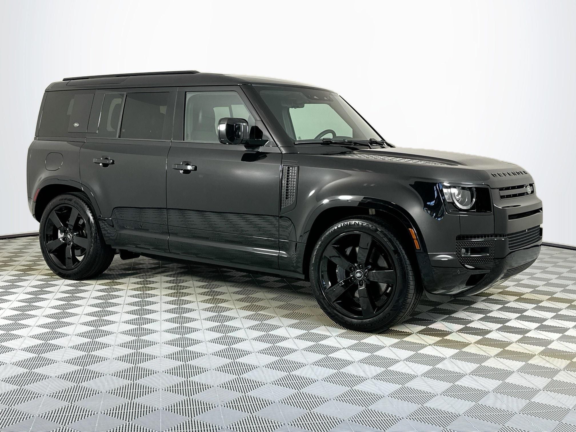 2024 Land Rover Defender 110 X-Dynamic SE