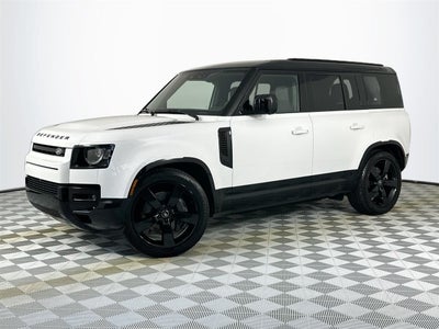 2024 Land Rover Defender 110 X-Dynamic SE