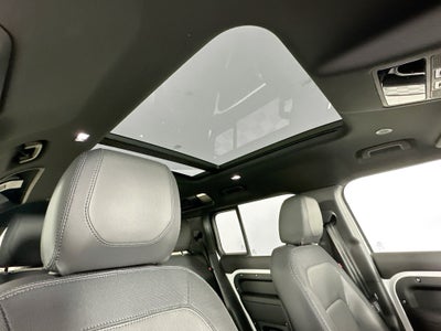 2024 Land Rover Defender 110 X-Dynamic SE