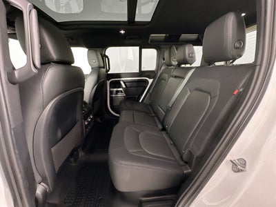 2024 Land Rover Defender 110 X-Dynamic SE