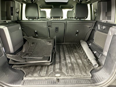 2024 Land Rover Defender 110 X-Dynamic SE