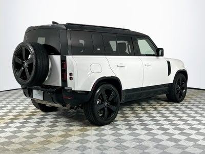 2024 Land Rover Defender 110 X-Dynamic SE