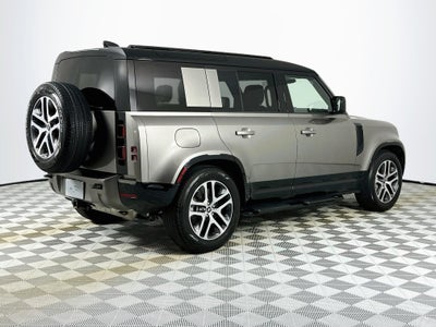 2025 Land Rover Defender 110 X-Dynamic SE