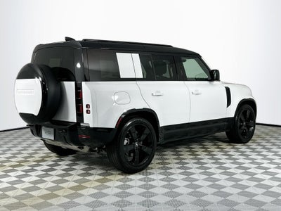 2025 Land Rover Defender 110 X-Dynamic SE