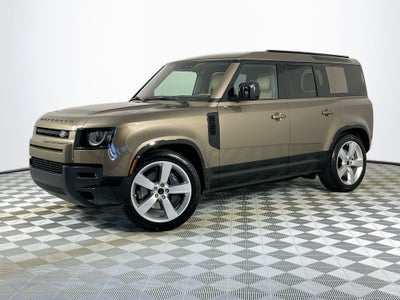 2026 Land Rover Defender 110 X-Dynamic SE