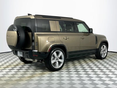 2026 Land Rover Defender 110 X-Dynamic SE