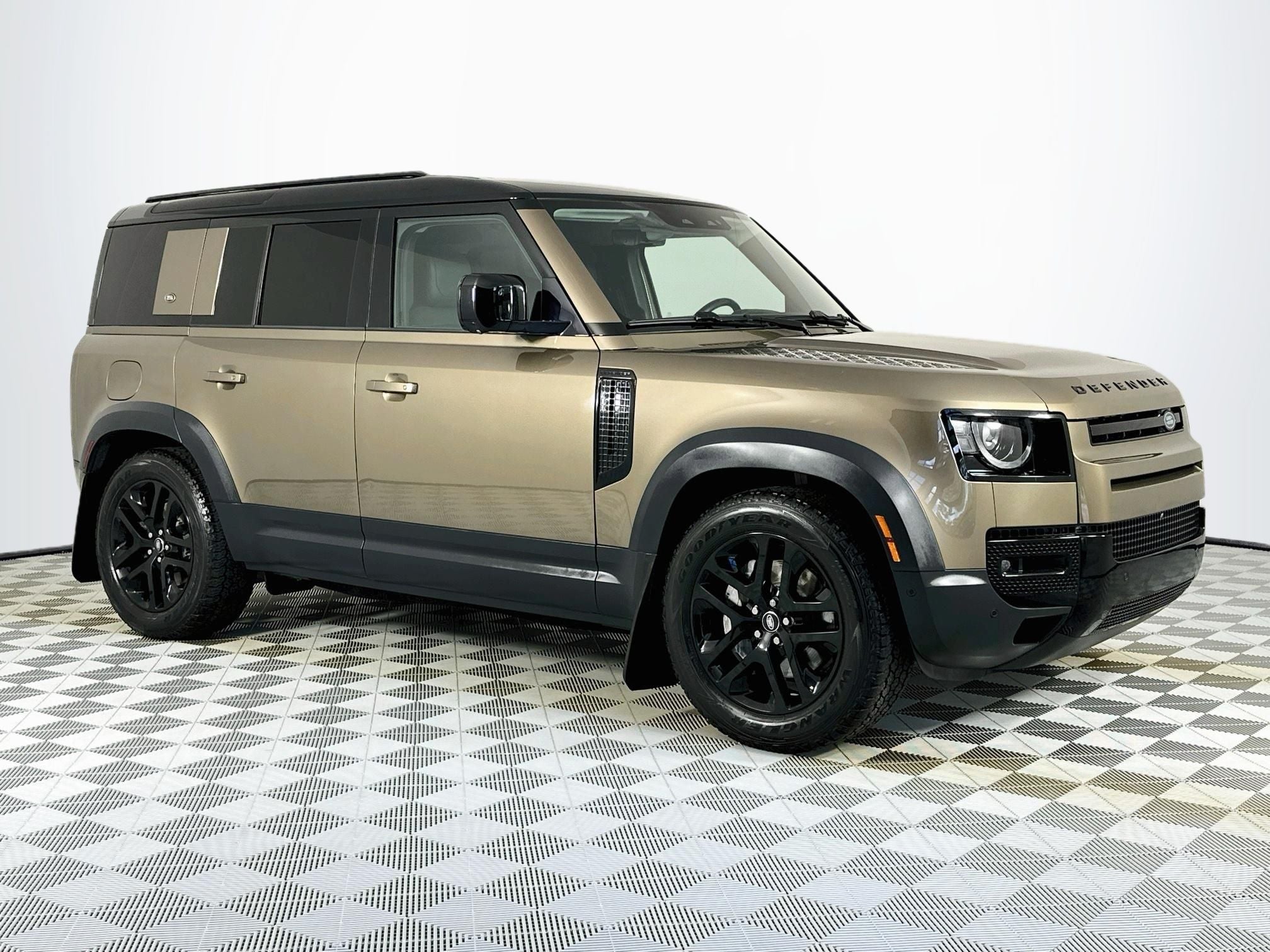 2020 Land Rover Defender 110 HSE