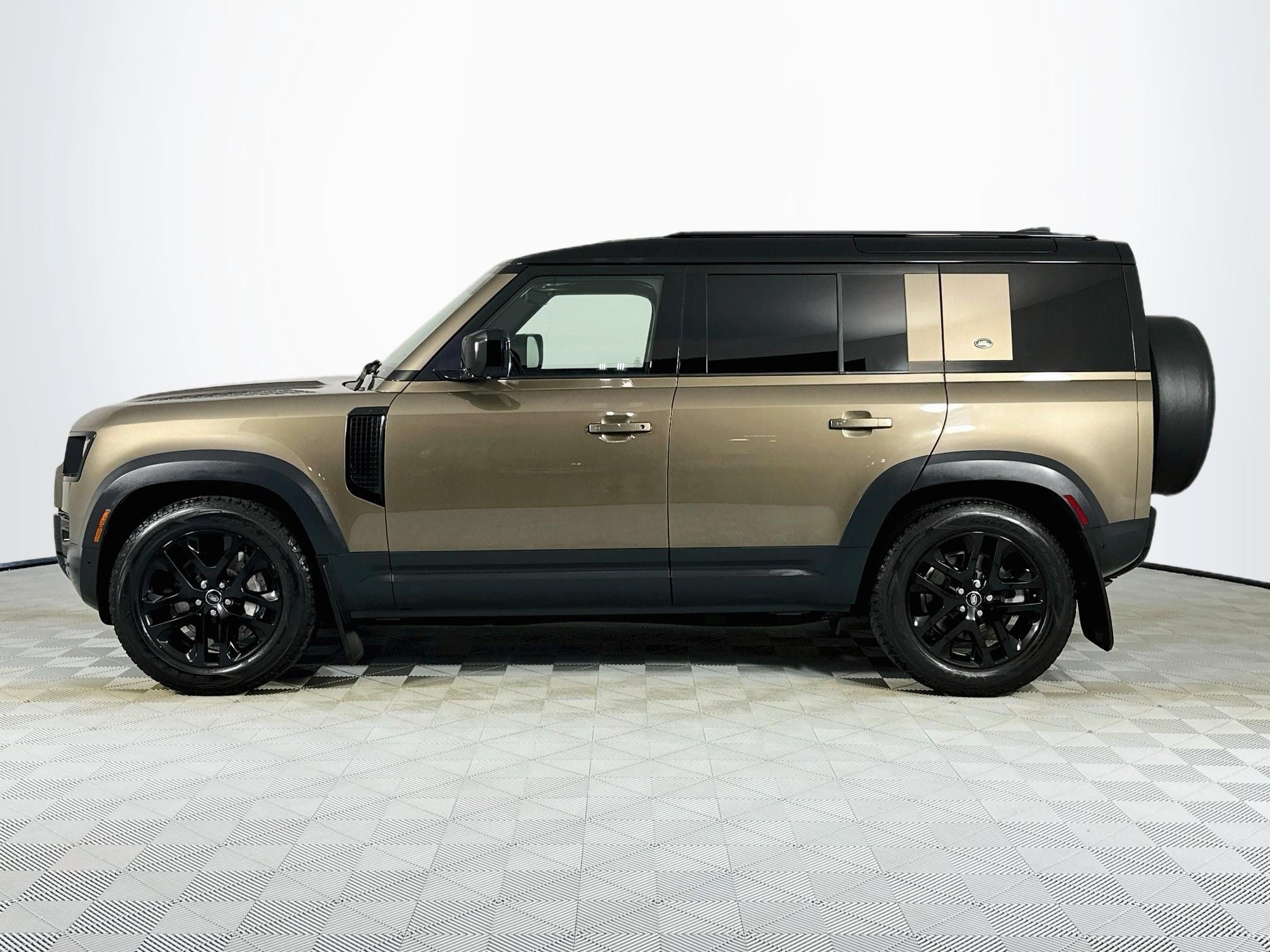 2020 Land Rover Defender 110 HSE