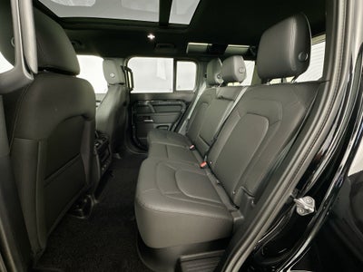 2025 Land Rover Defender 110 S