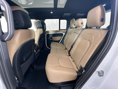 2026 Land Rover Defender 110 S