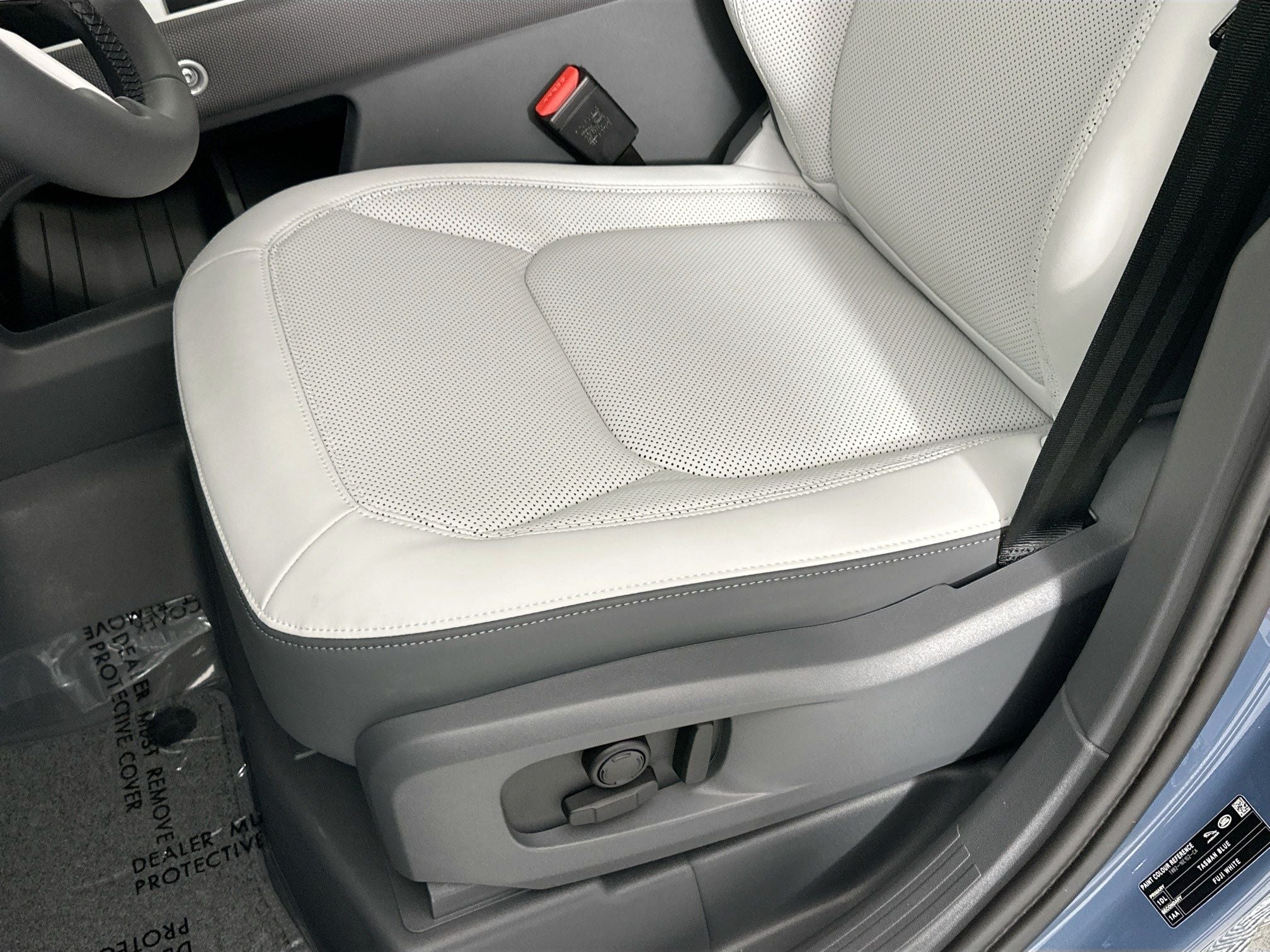 2026 Land Rover Defender 110 S