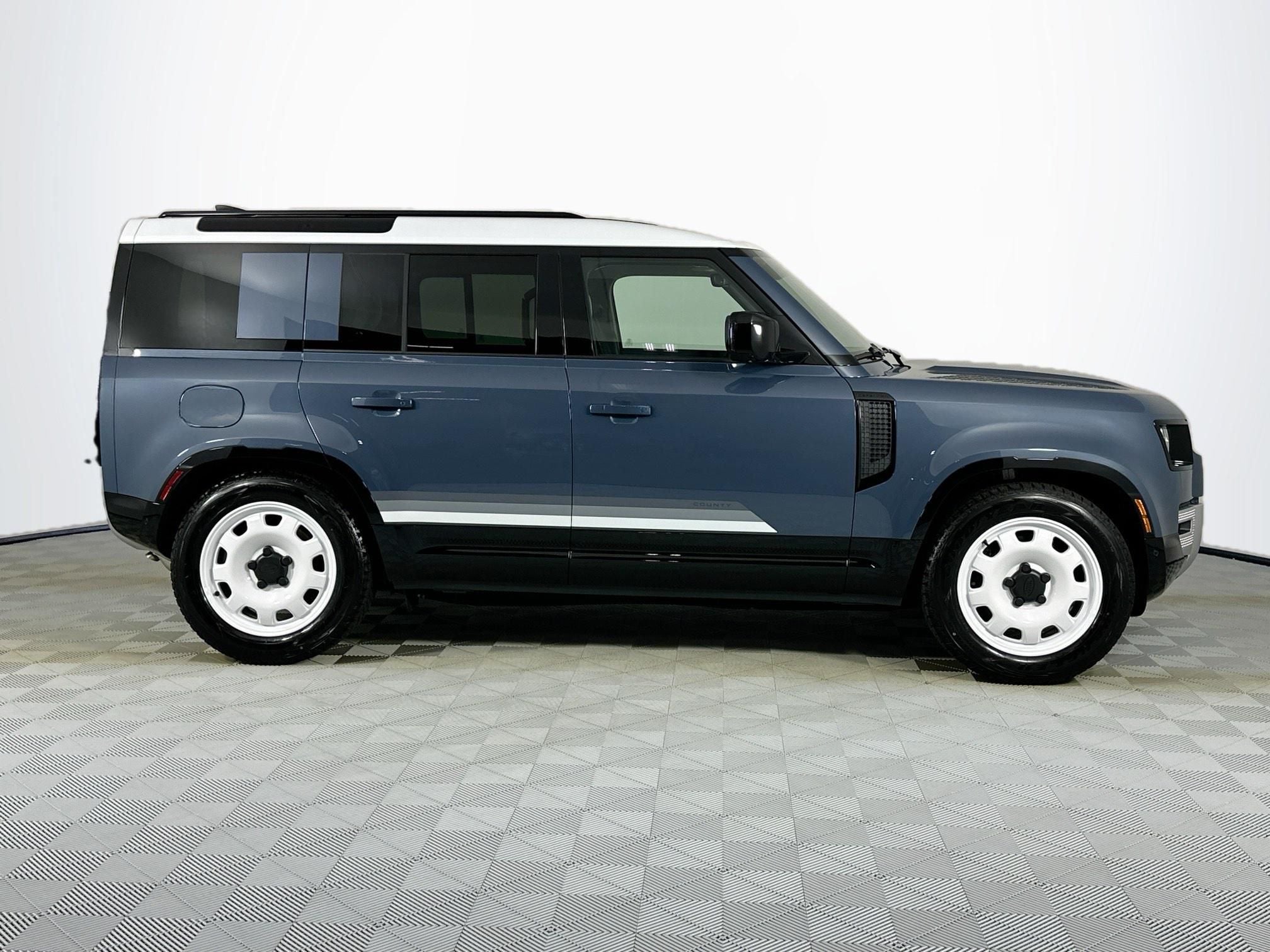2025 Land Rover Defender 110 S