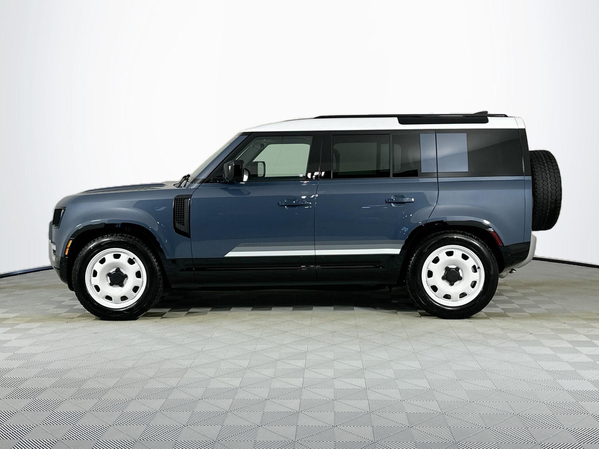 2025 Land Rover Defender 110 S