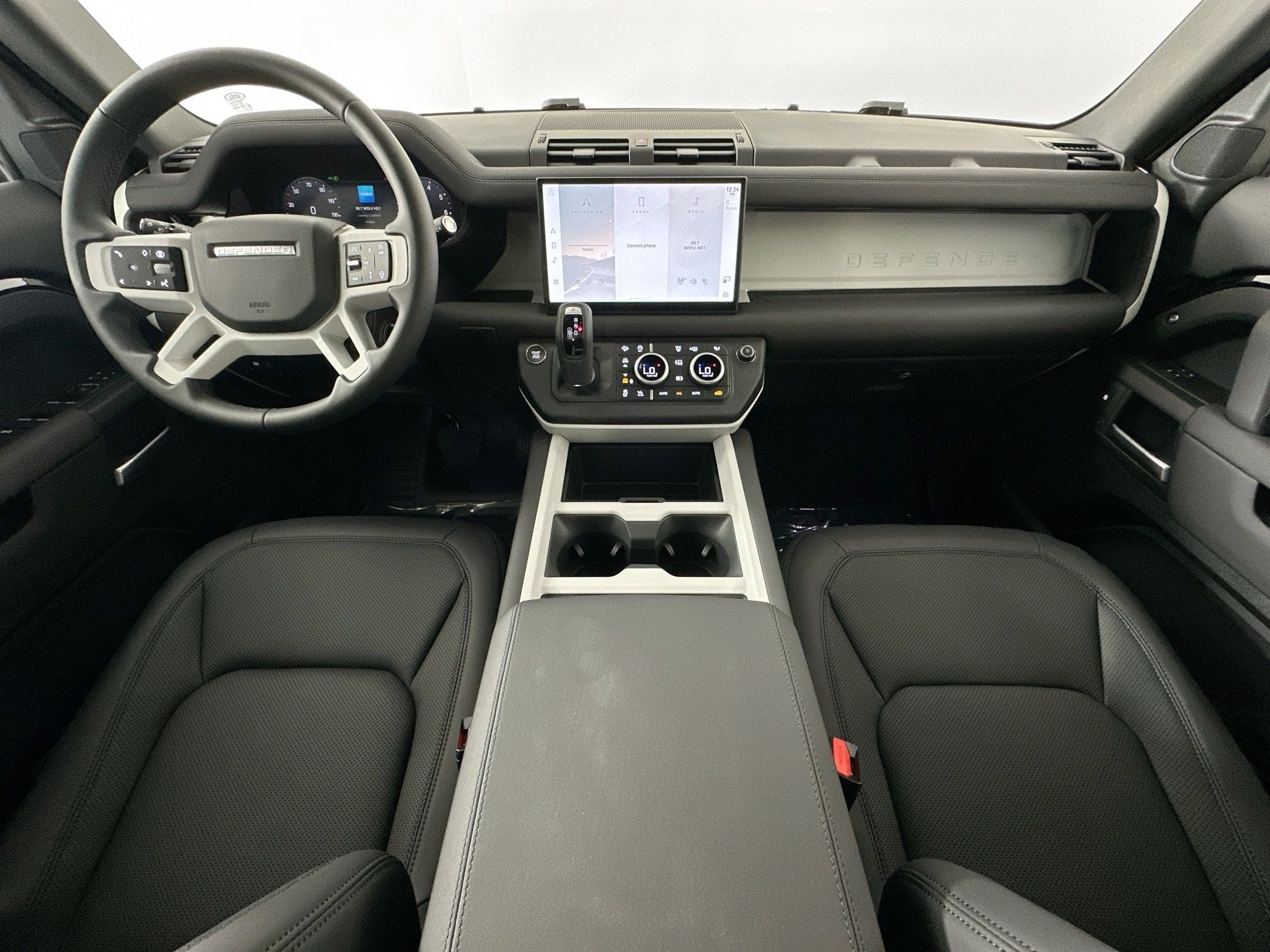2025 Land Rover Defender 110 S