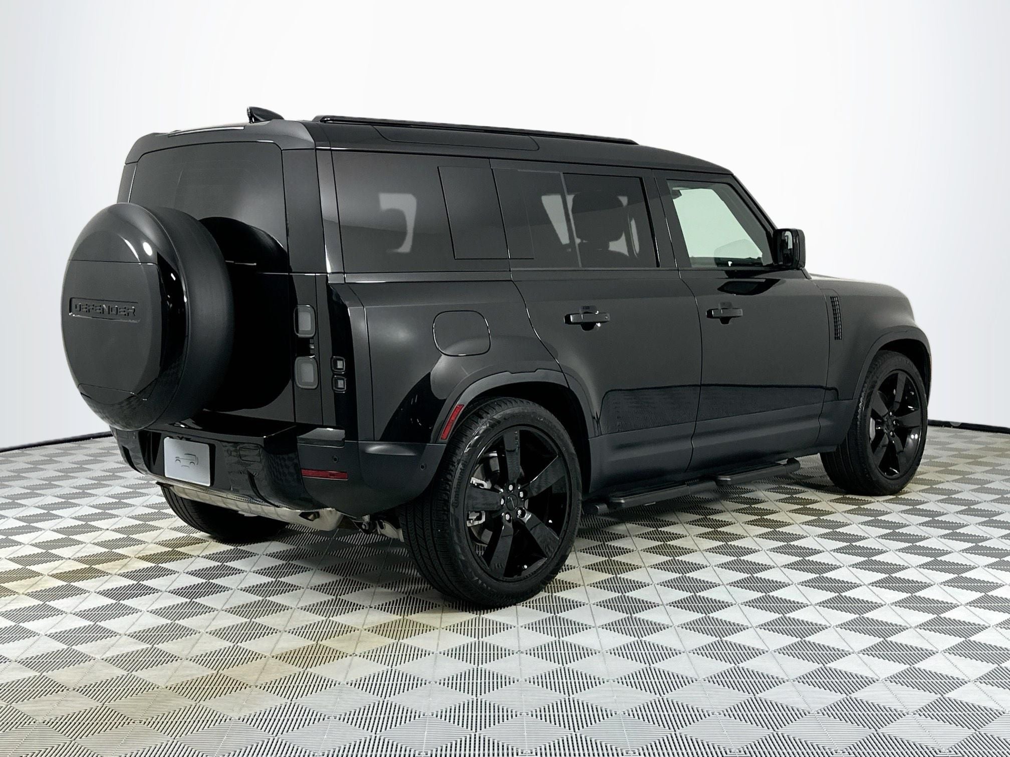 2026 Land Rover Defender 110 S