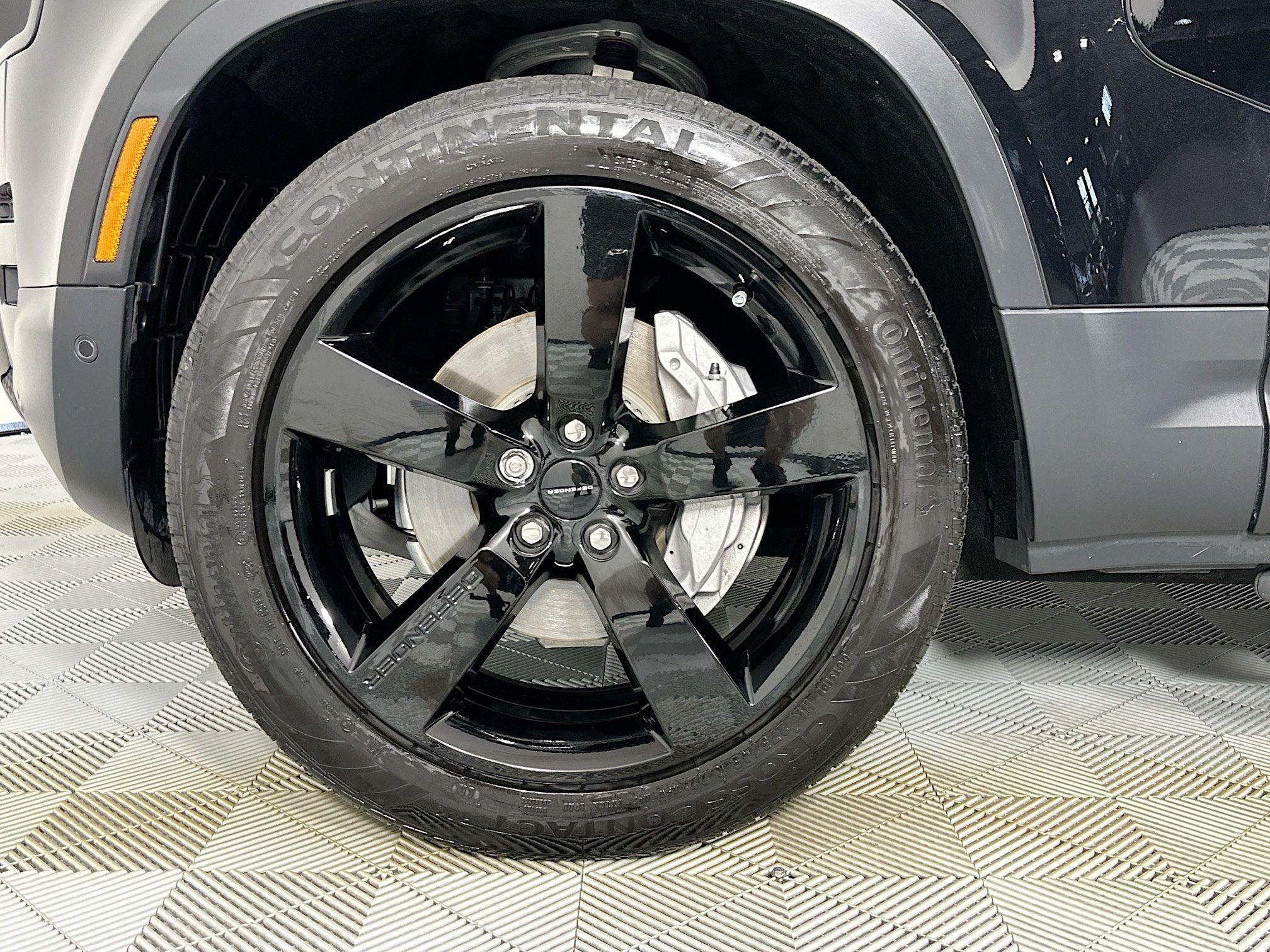 2026 Land Rover Defender 110 S