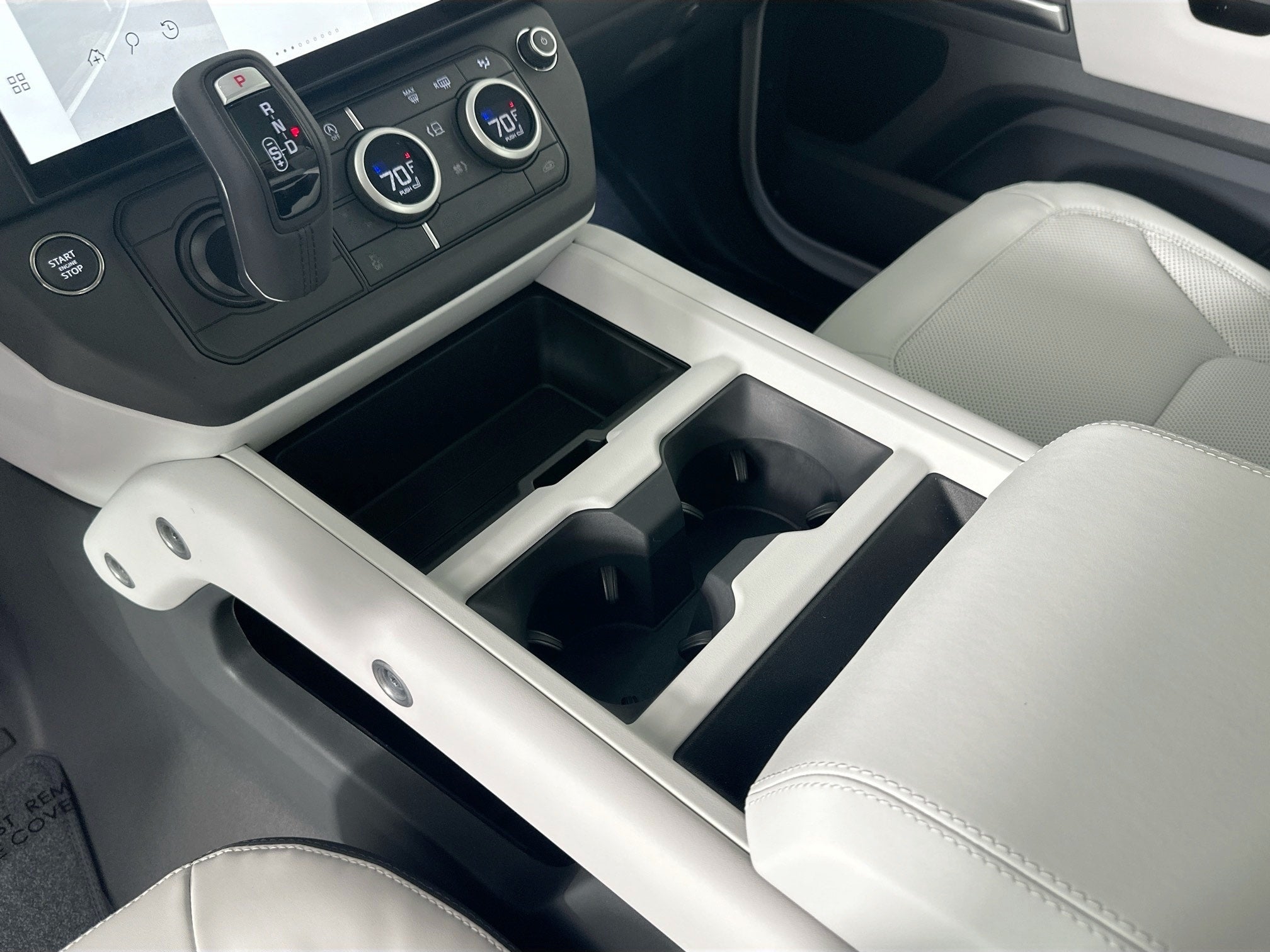 2026 Land Rover Defender 110 S