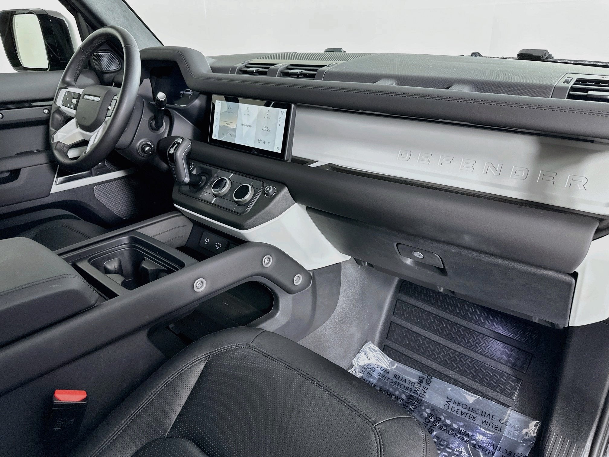 2024 Land Rover Defender 110 S