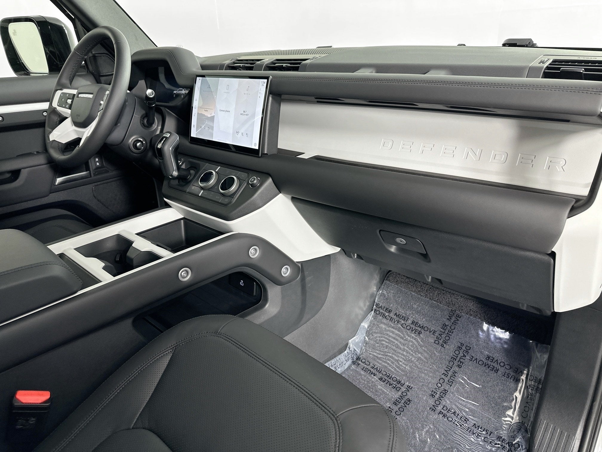 2025 Land Rover Defender 110 S