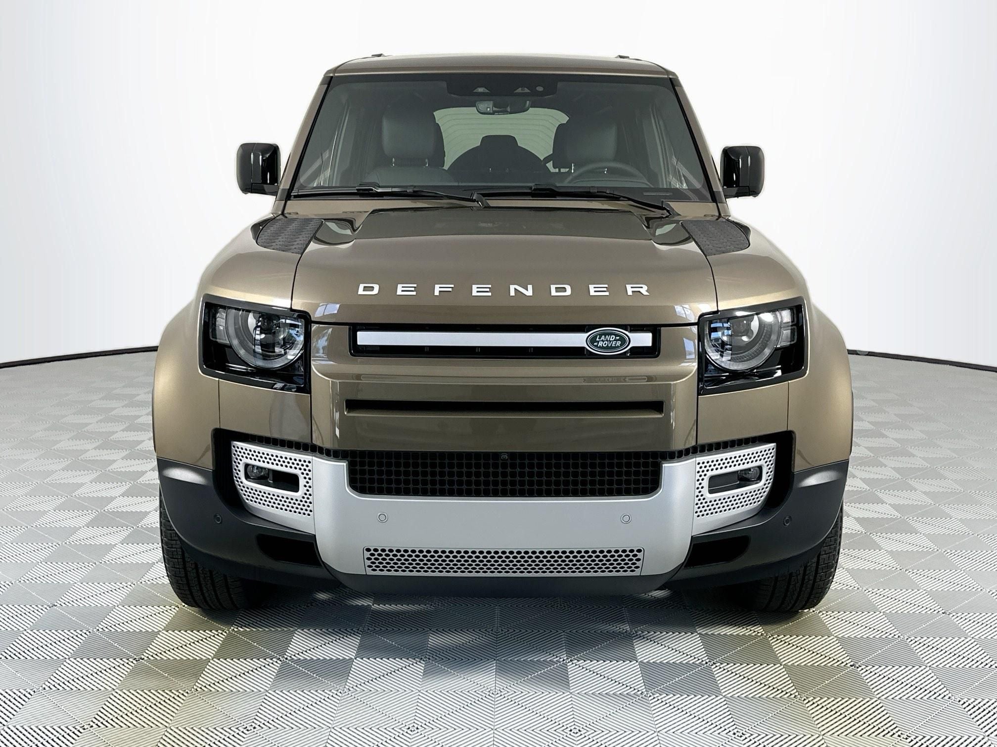 2025 Land Rover Defender 110 S