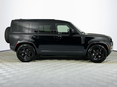 2025 Land Rover Defender 110 S