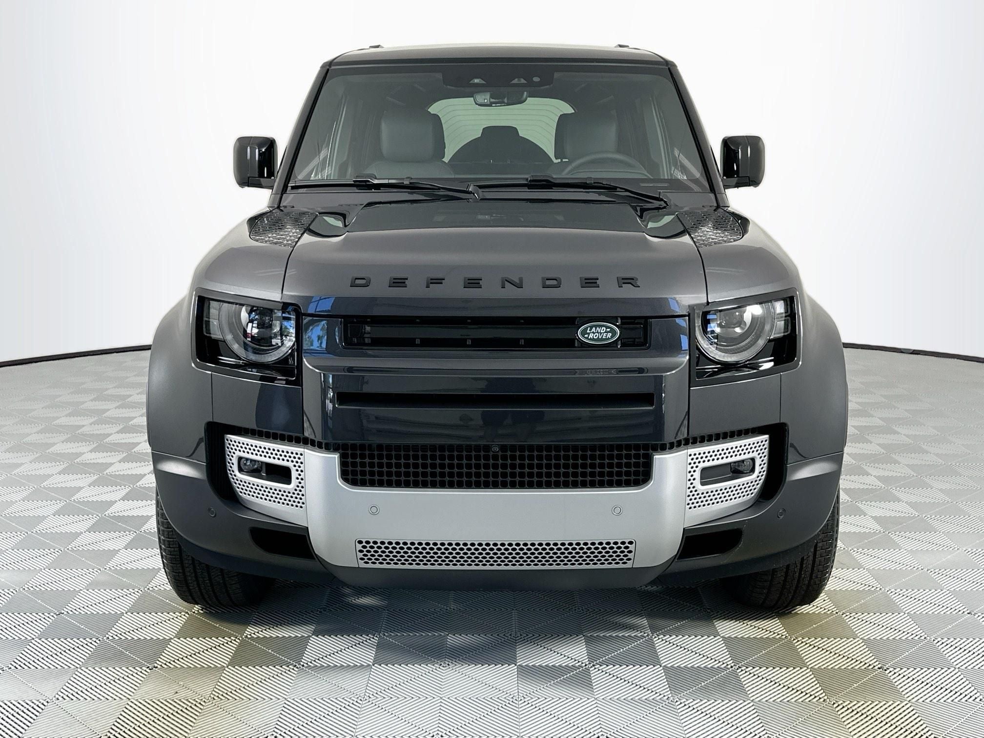 2025 Land Rover Defender 110 S