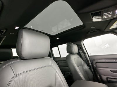 2025 Land Rover Defender 110 S