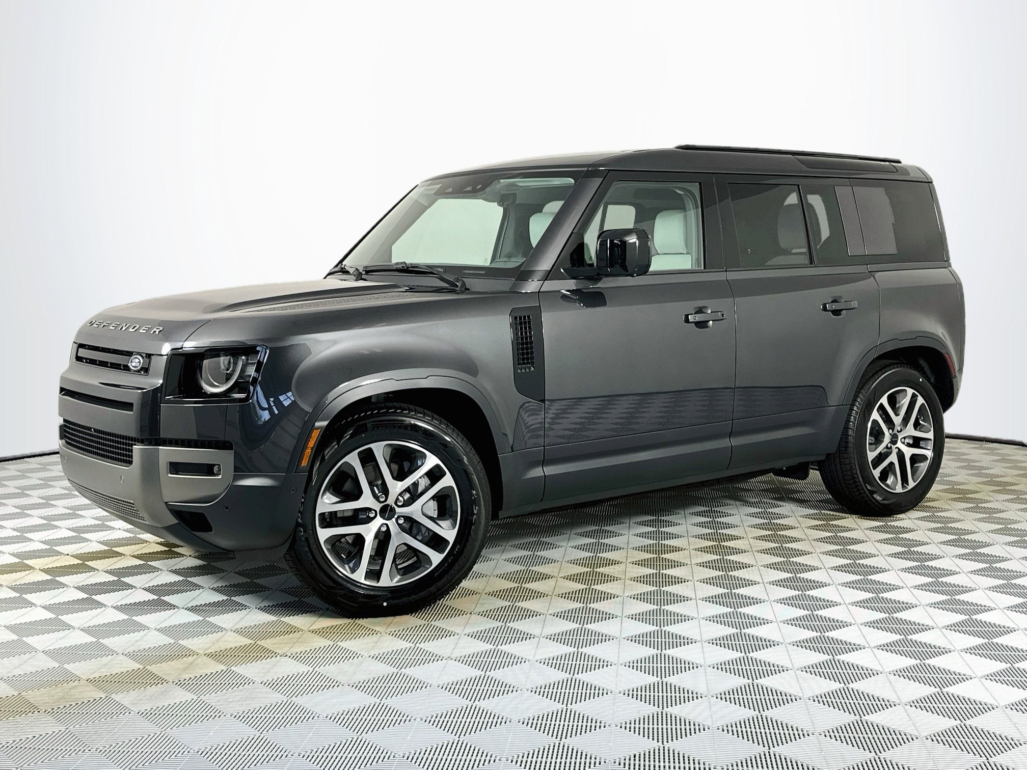 2026 Land Rover Defender 110 S