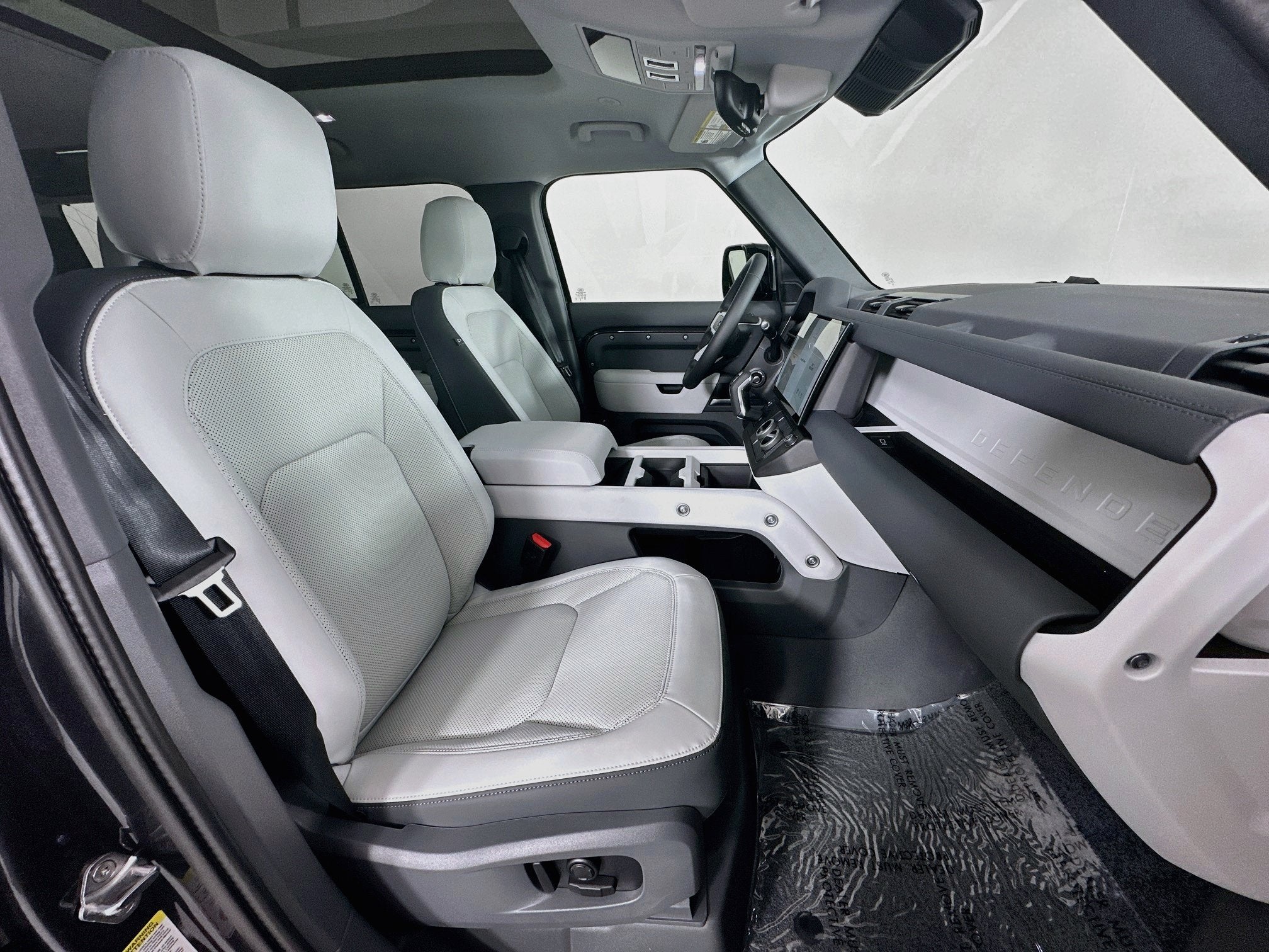 2026 Land Rover Defender 110 S