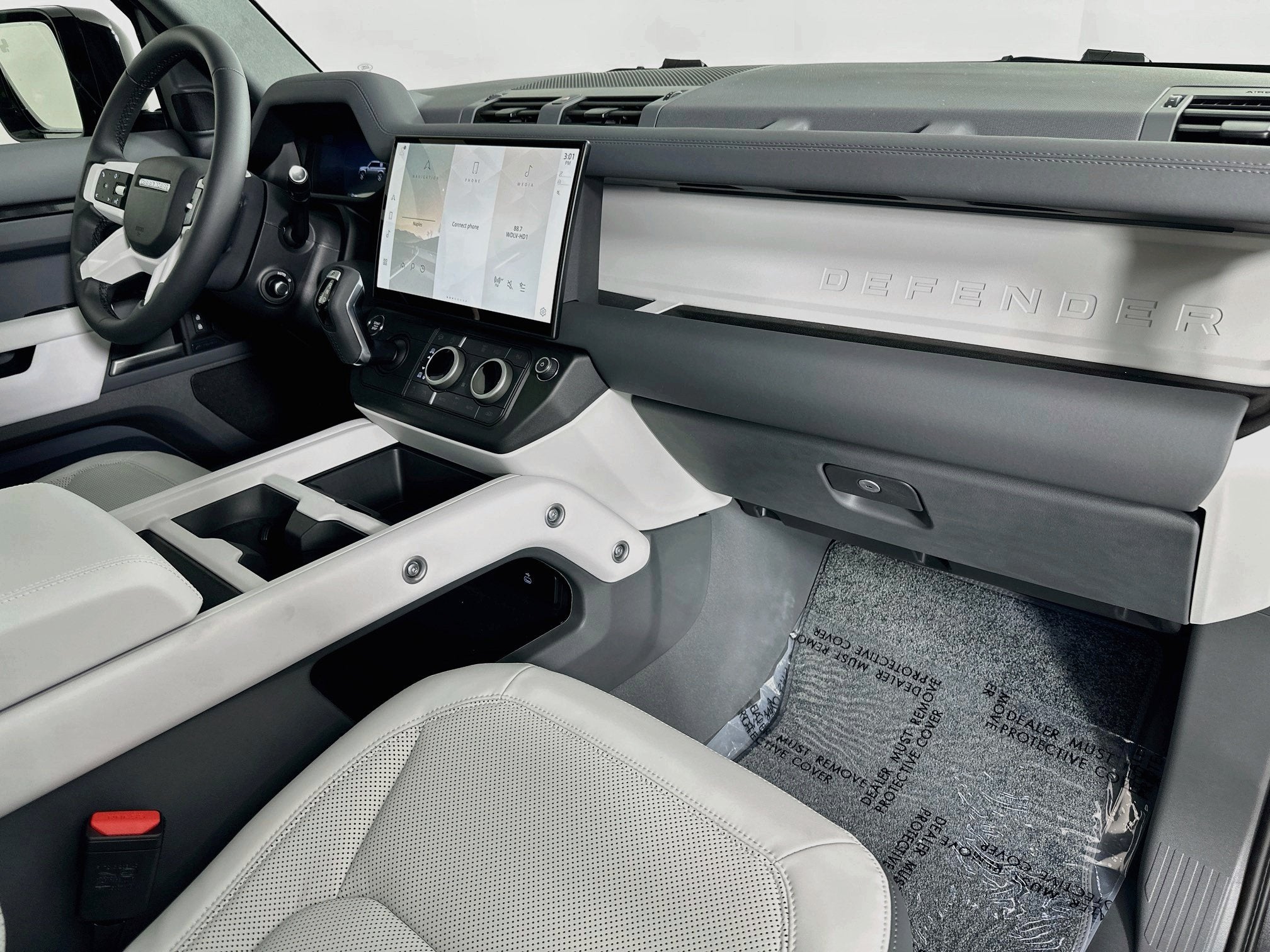 2026 Land Rover Defender 110 S