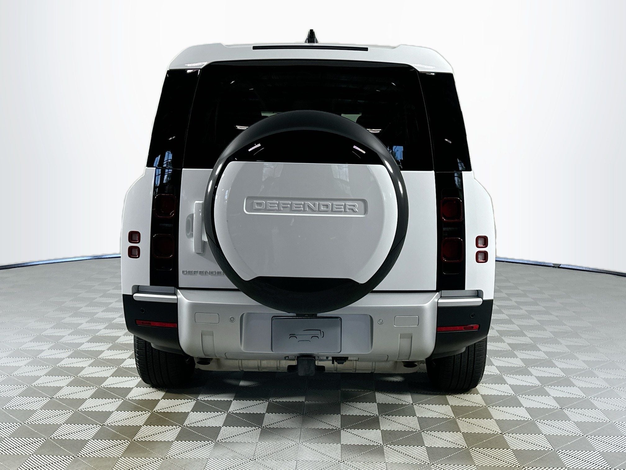 2025 Land Rover Defender 130 S