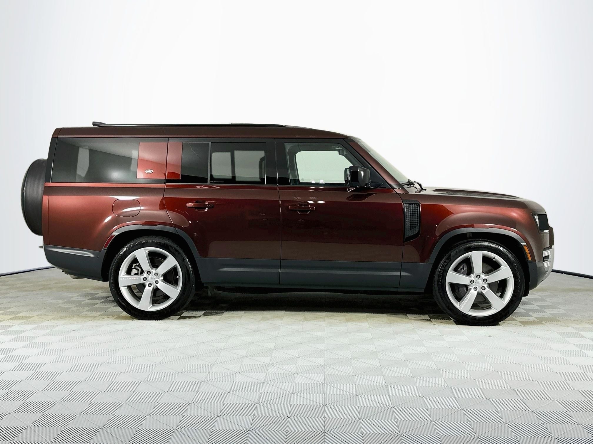 2023 Land Rover Defender 130 First Edition