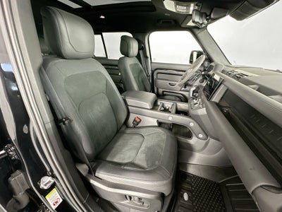 2023 Land Rover Defender 110 V8
