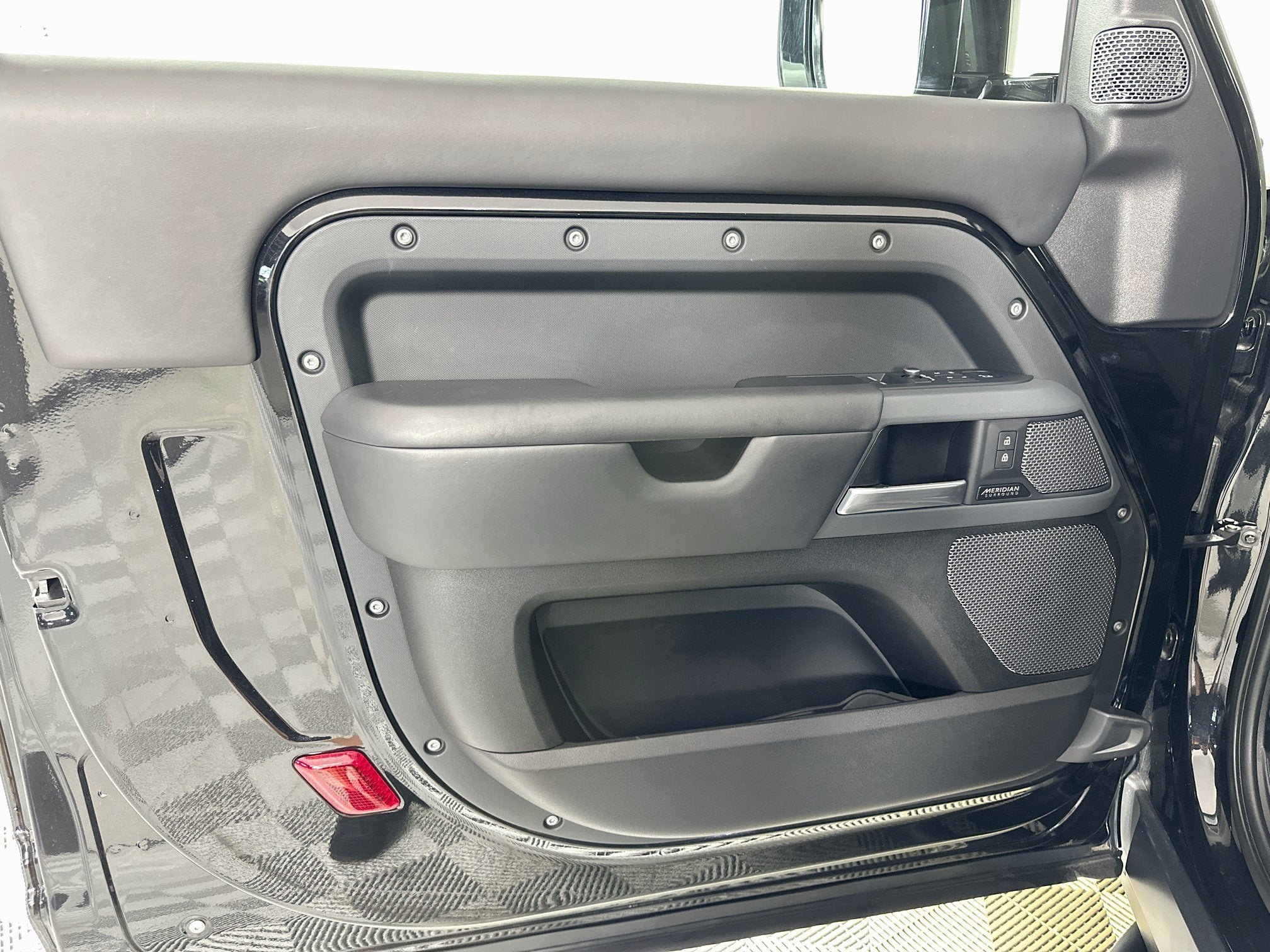 2023 Land Rover Defender 90 X