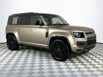 2025 Land Rover Defender 110 OCTA