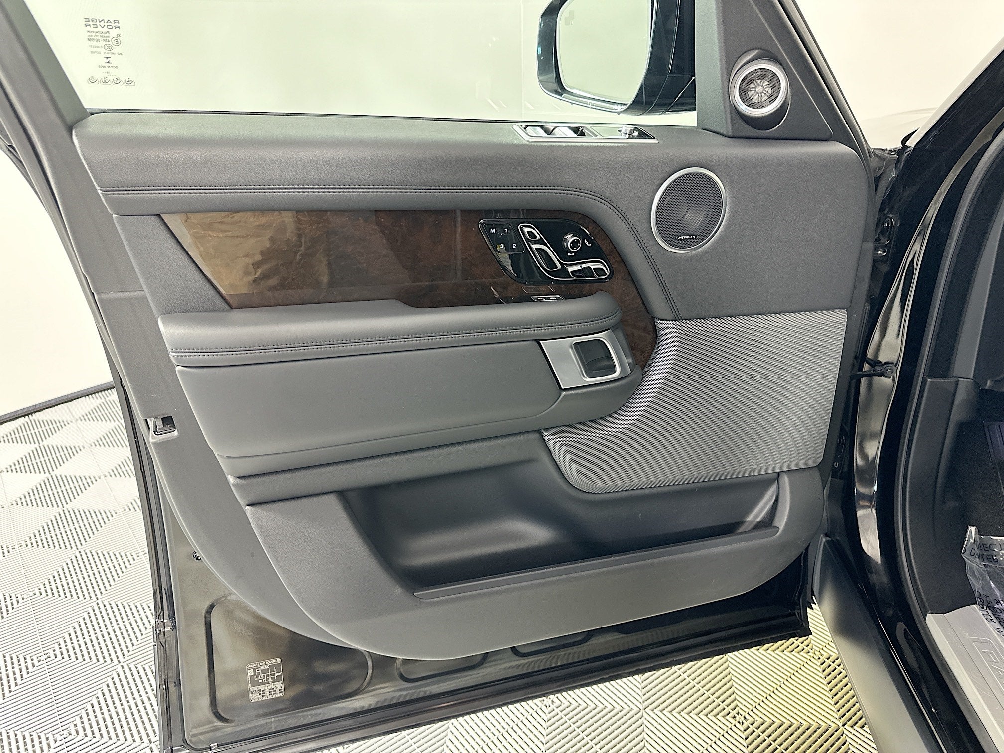 2020 Land Rover Range Rover HSE