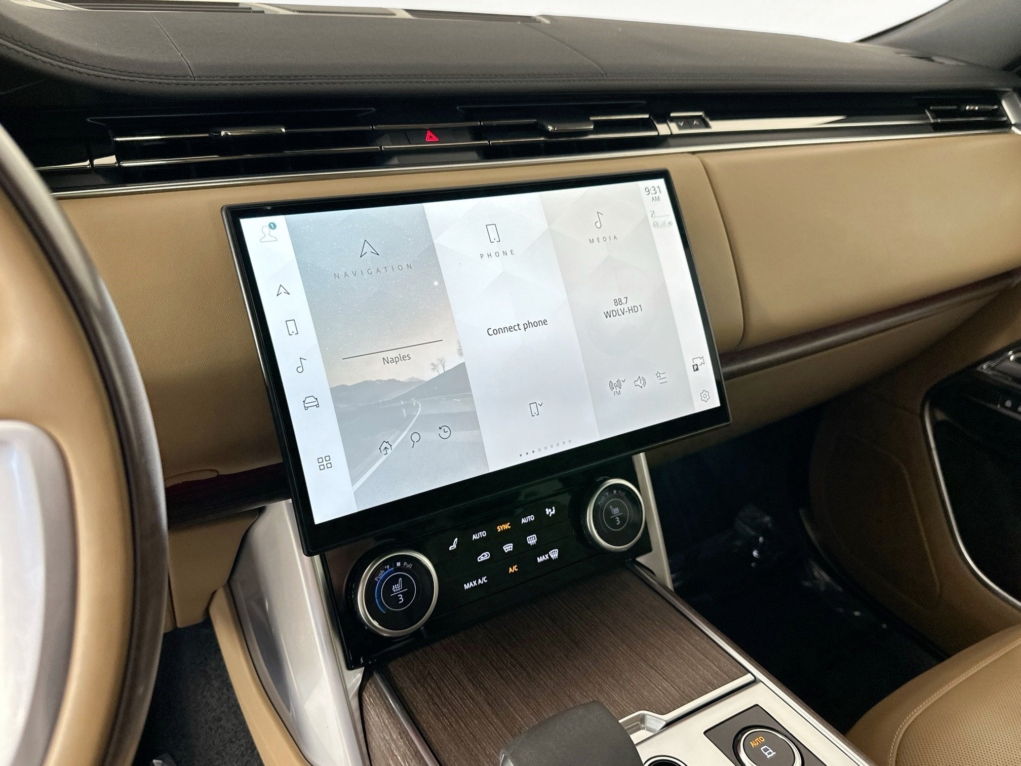 2023 Land Rover Range Rover SE