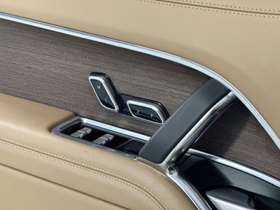 2024 Land Rover Range Rover SE