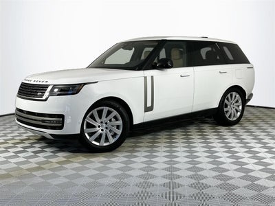 2025 Land Rover Range Rover Plug-In Hybrid SE