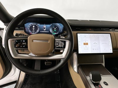 2025 Land Rover Range Rover Plug-In Hybrid SE