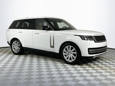 2025 Land Rover Range Rover Plug-In Hybrid SE