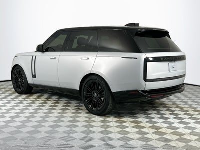 2025 Land Rover Range Rover SE
