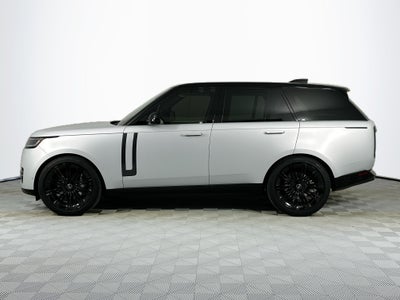 2025 Land Rover Range Rover SE