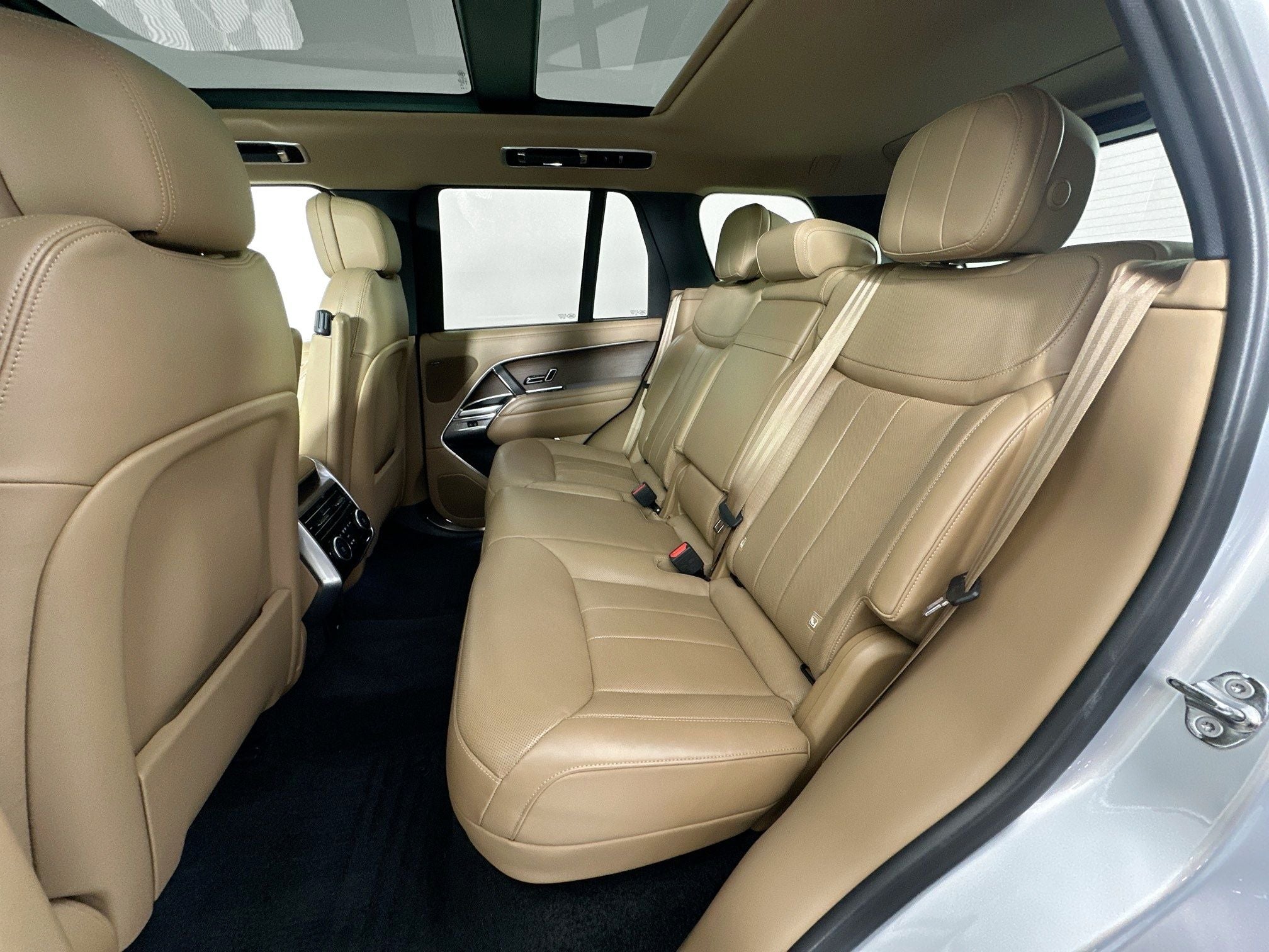 2024 Land Rover Range Rover SE