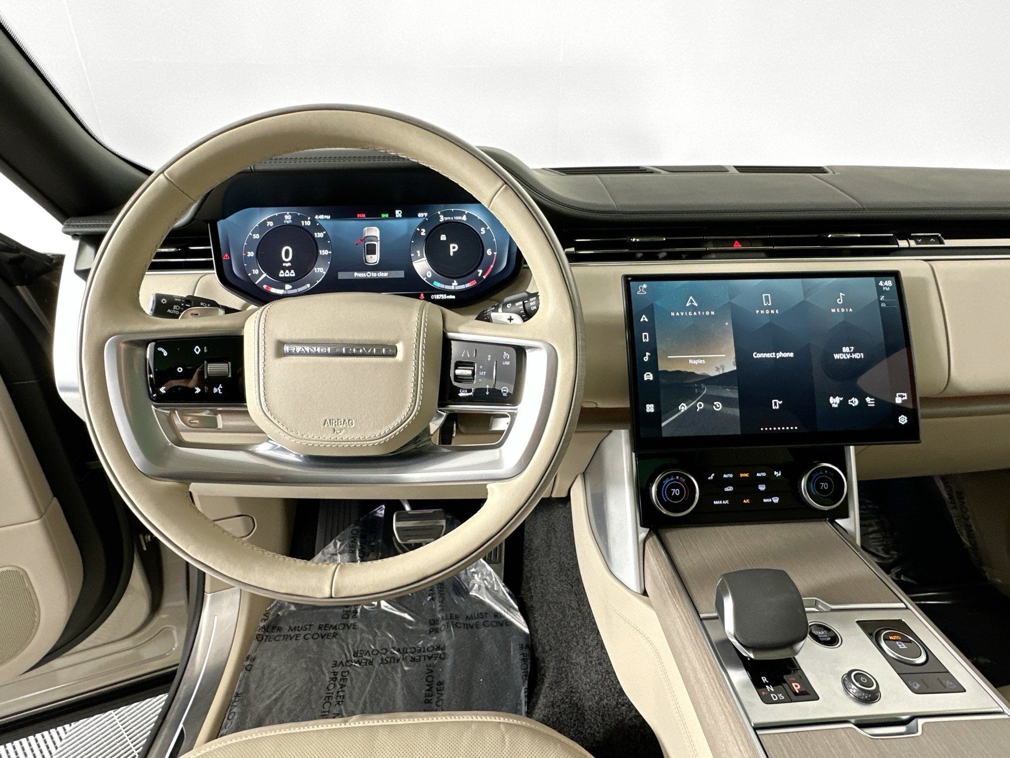 2023 Land Rover Range Rover SE