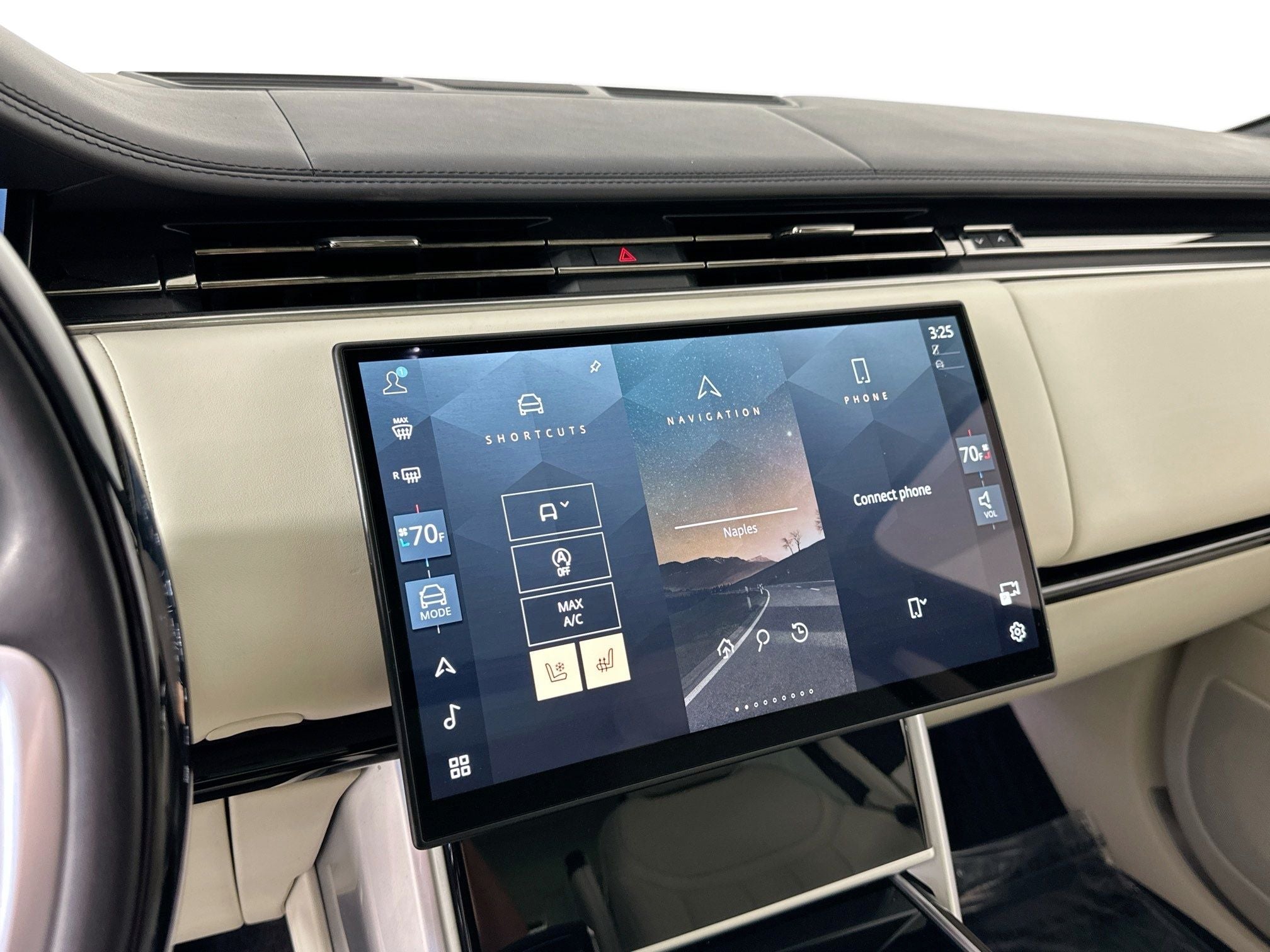 2024 Land Rover Range Rover SE